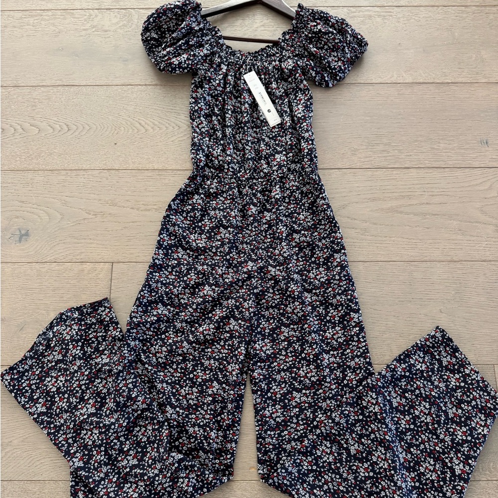 NWT Aqua Bloomingdale's Floral On or Off the Shoulder Romper Pantsuit Size XS